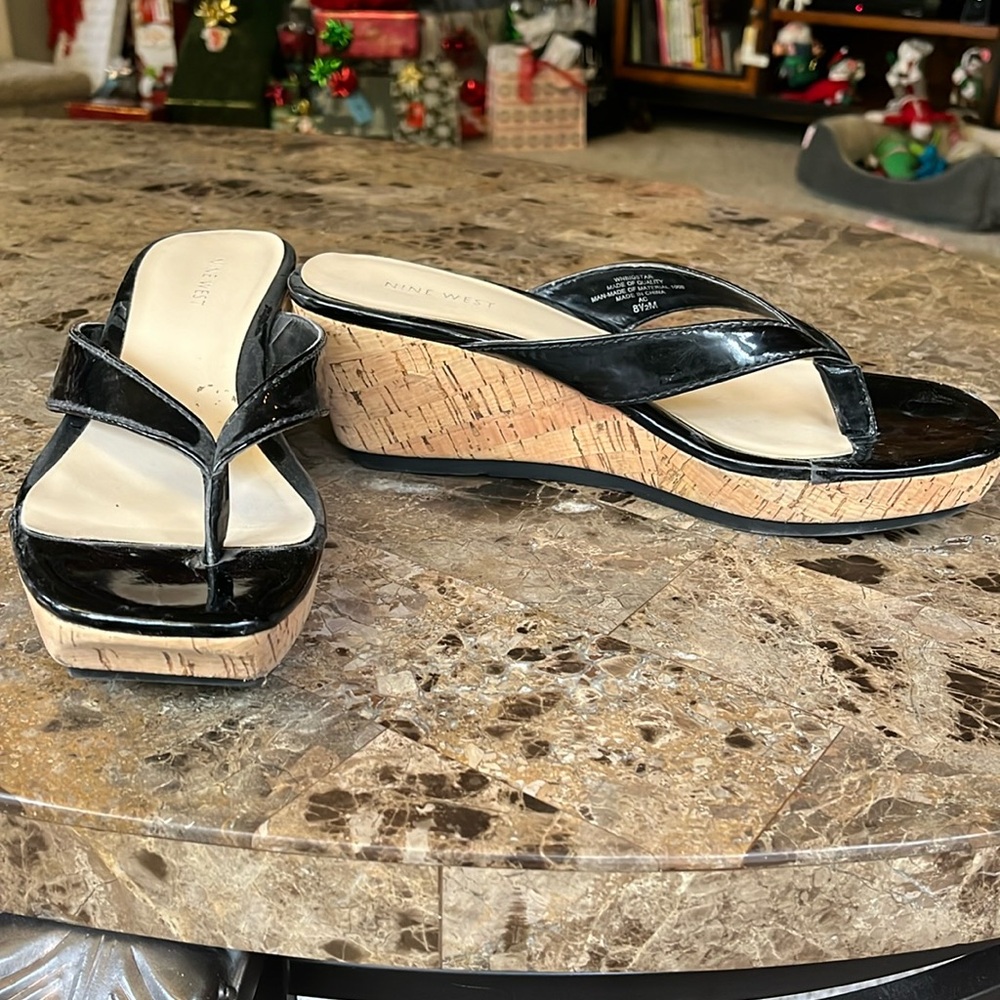 Nine West patent leather sandal’s